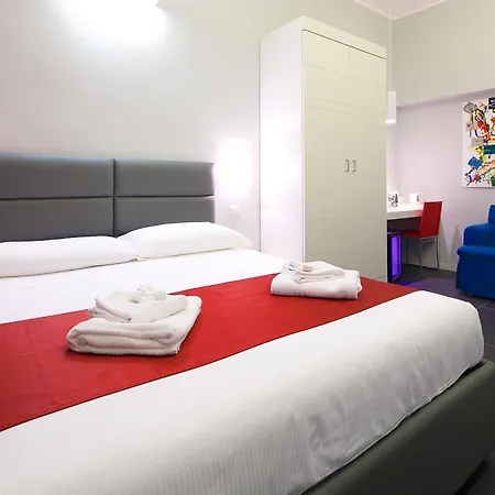 Nearhome Smart Suites Guest House